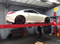 Tyre-Smart (Essex) Ltd - Wheel Alignment Gallery Image black 350z (2).jpg